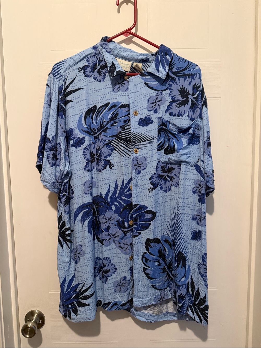 Men's Light Blue Tropical Print Short-Sleeve Button-Down Shirt